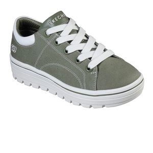 Skechers Sage Bring It Back Street Cleat Sneaker! Brand new!!